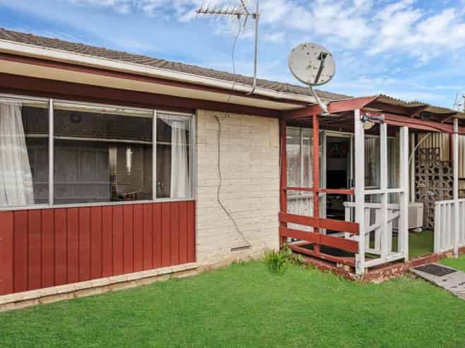 2/10 Scott Road, Papatoetoe
