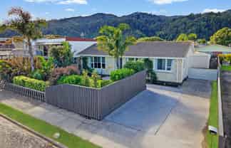 421 Fergusson Drive, Thames