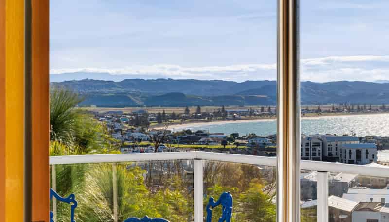 122A Chaucer Road North, Hospital Hill