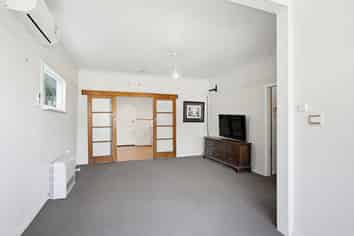 14 Cave Road, Houghton Bay