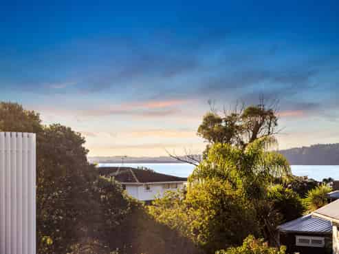 2/25 Tirotai Crescent, Westmere
