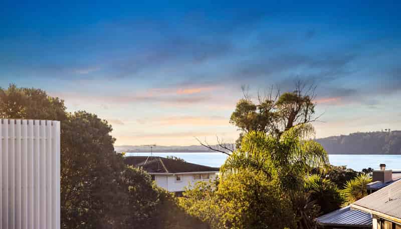 2/25 Tirotai Crescent, Westmere