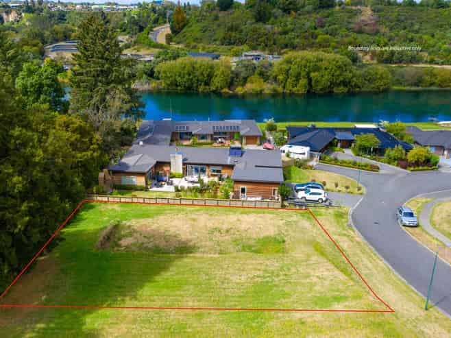 11 Stevenson Way, Rangatira Park