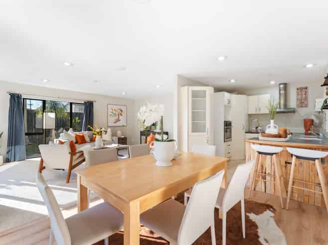 2/3 Domain Road, Glenfield