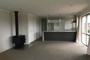 9 Ashley Drive, Paroa