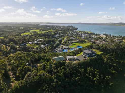 49A Lamb Road, Pukenui