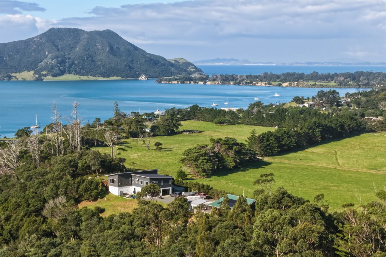 Panoramic Views & Sustainable Living - Ansicht 3
