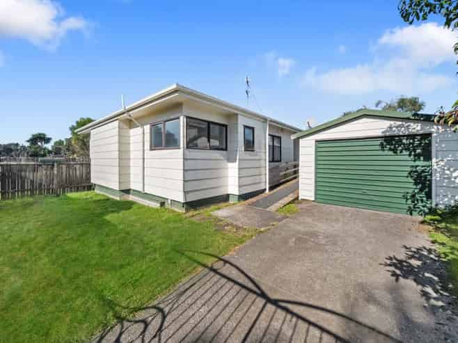 1 Dalmahoy Place, Wattle Downs