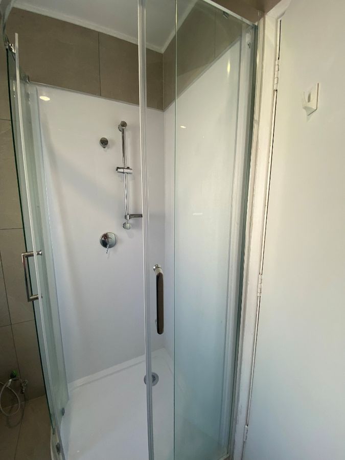 Large Family Home - Ansicht 6