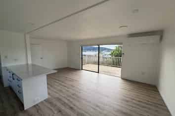 25 Raewyn Street, Morningside