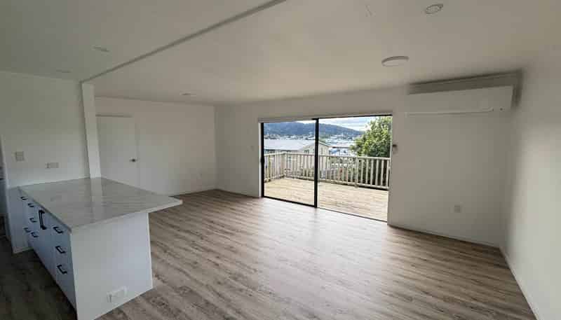 25 Raewyn Street, Morningside