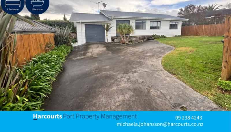 23b Crispe Road, Clarks Beach