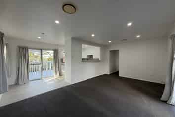 27 Cedar Heights Avenue, Massey
