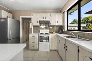 29 Domain Road, Westshore