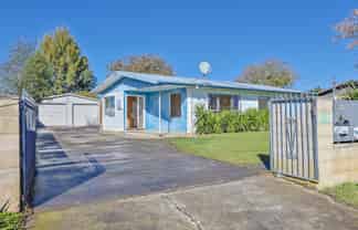 25 Burton Crescent, Flaxmere