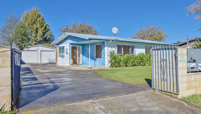 25 Burton Crescent, Flaxmere