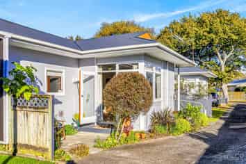 27B Fromont Street, Whanganui East