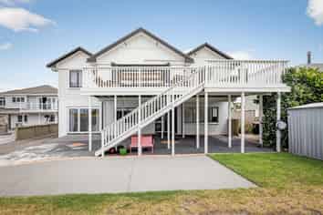 4 Oceanbeach Road, Mount Maunganui