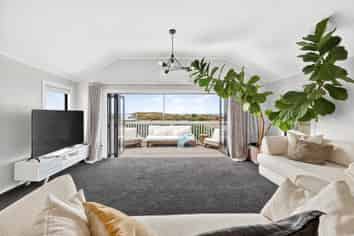 4 Oceanbeach Road, Mount Maunganui