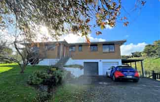 10 Wairere Road, Waitakere