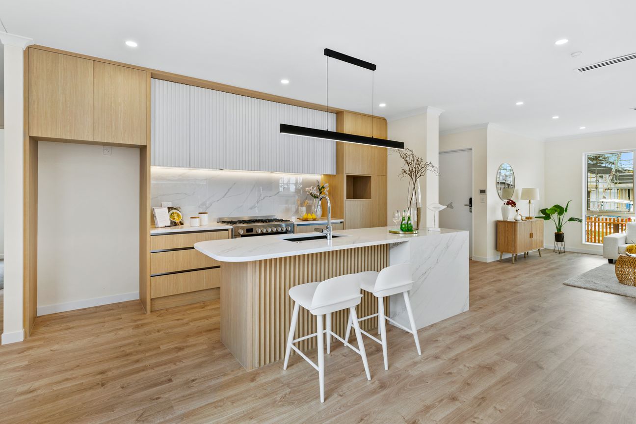 Sun-Filled Living - With Space for Everyone - Aanzicht 2