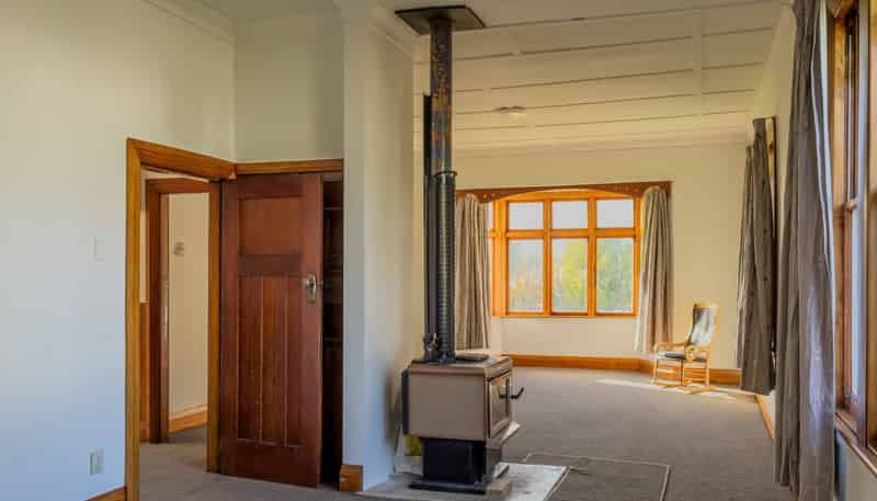 101 Main Street, Wairio