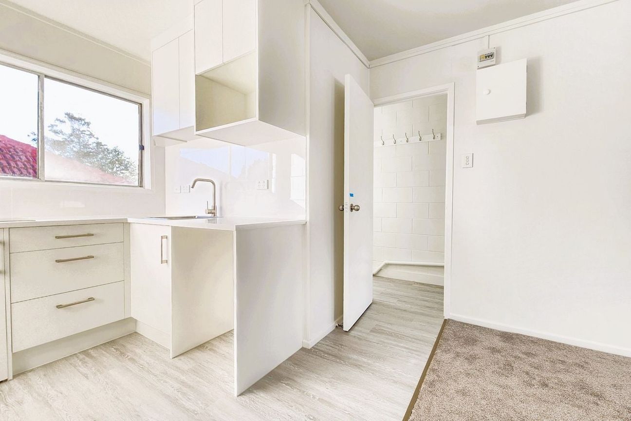 Newly renovated 1-Bedroom - Widok 6