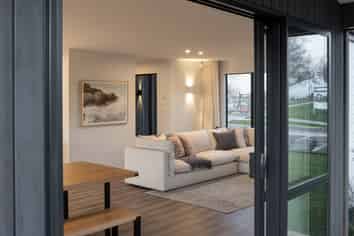1 Pa Tuna Lane, Hurdon