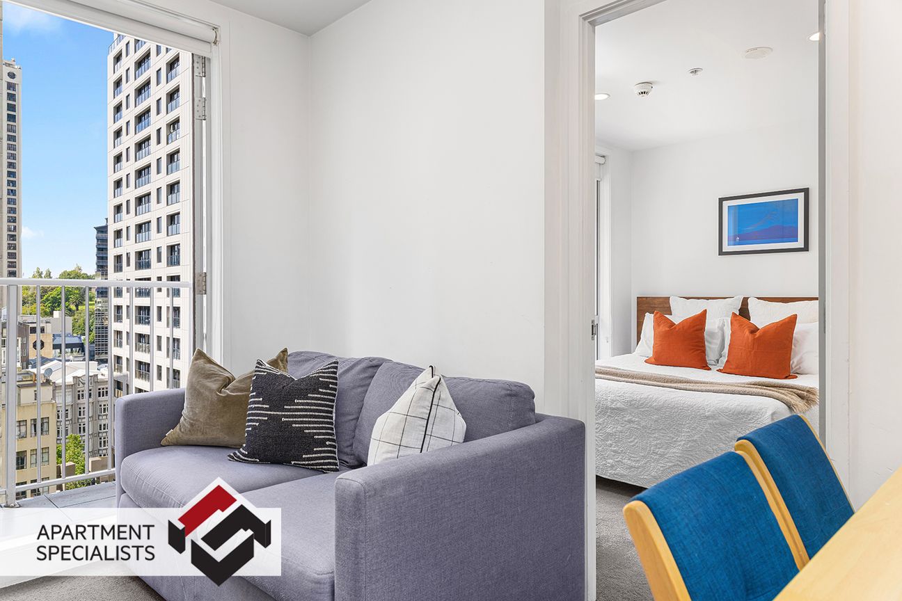 Higher Floor. Brighter Outlook. Better Living. - Vista 4