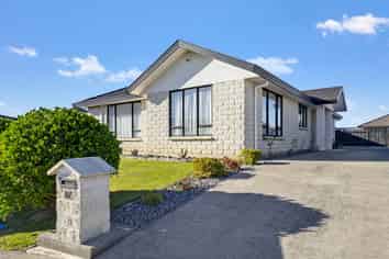 47 Meridian Grove, Kelvin Grove
