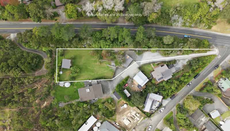 1 Bush Point Road, Cable Bay