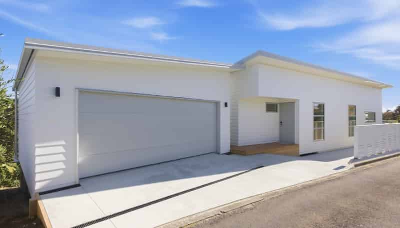 12c Ruskin Place, Westown