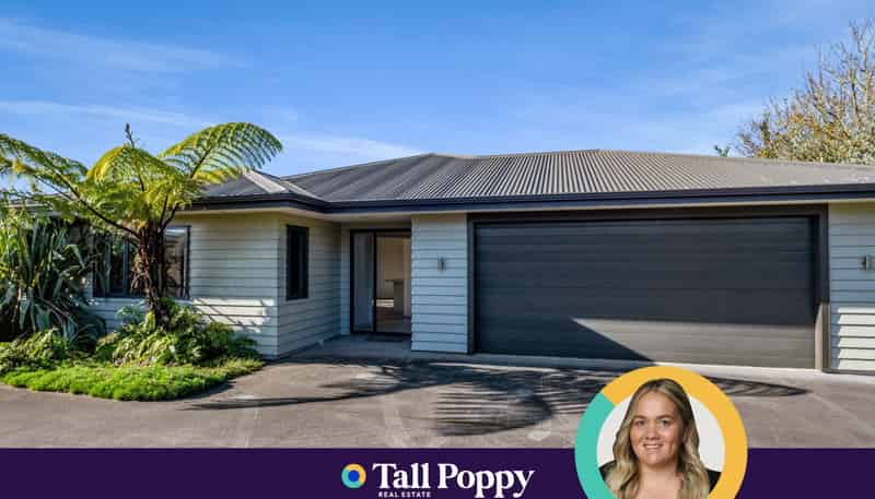40 Montague Grove, Stratford