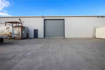 Riverside Workshop Lease