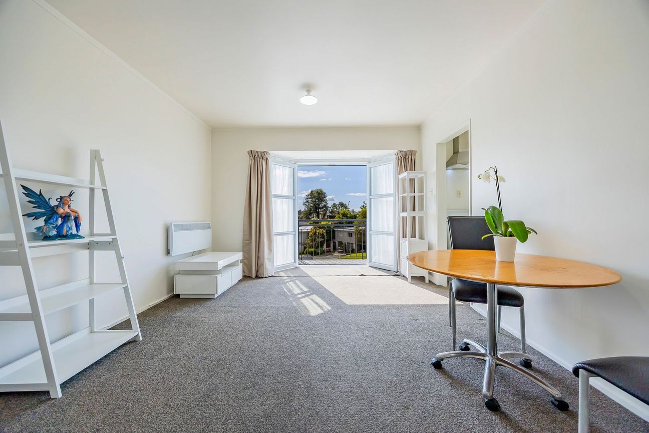 Meadowbank-2 Bdrms, Recently Renovated - Bild 5