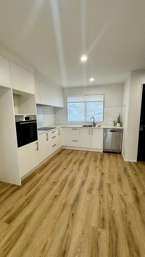 Modern, Comfortable home Te Atatu South.