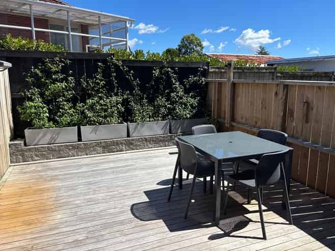 7/25 Vodanovich Road, Te Atatu South