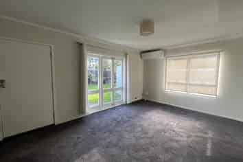 8/55 Pt Chevalier Road, Point Chevalier