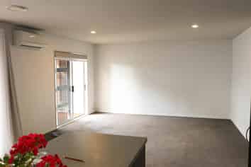  241m Rosedale Road, Albany Heights