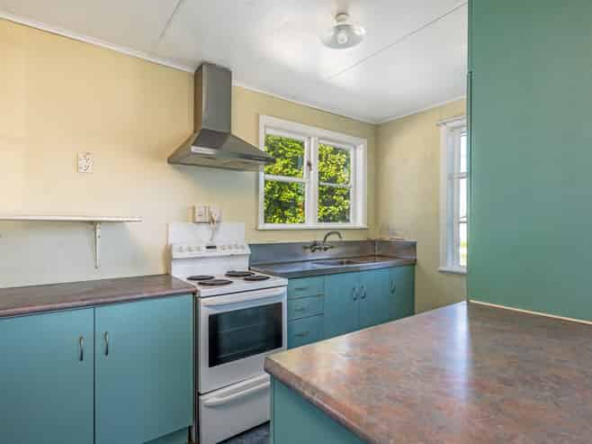 18 Goldsmith Crescent, Levin