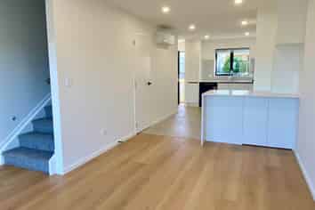 E/208 Archers Road, Glenfield