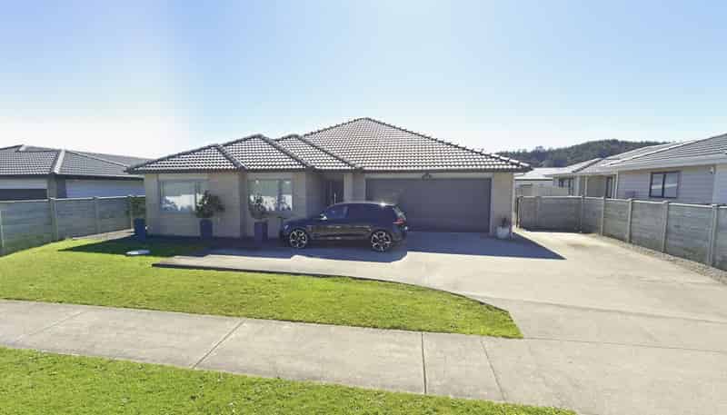 15 Raymond Grace Avenue, Huapai