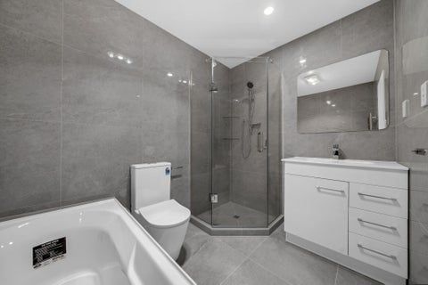 Modern Family Home in Te Atatu Peninsula - Bild 5
