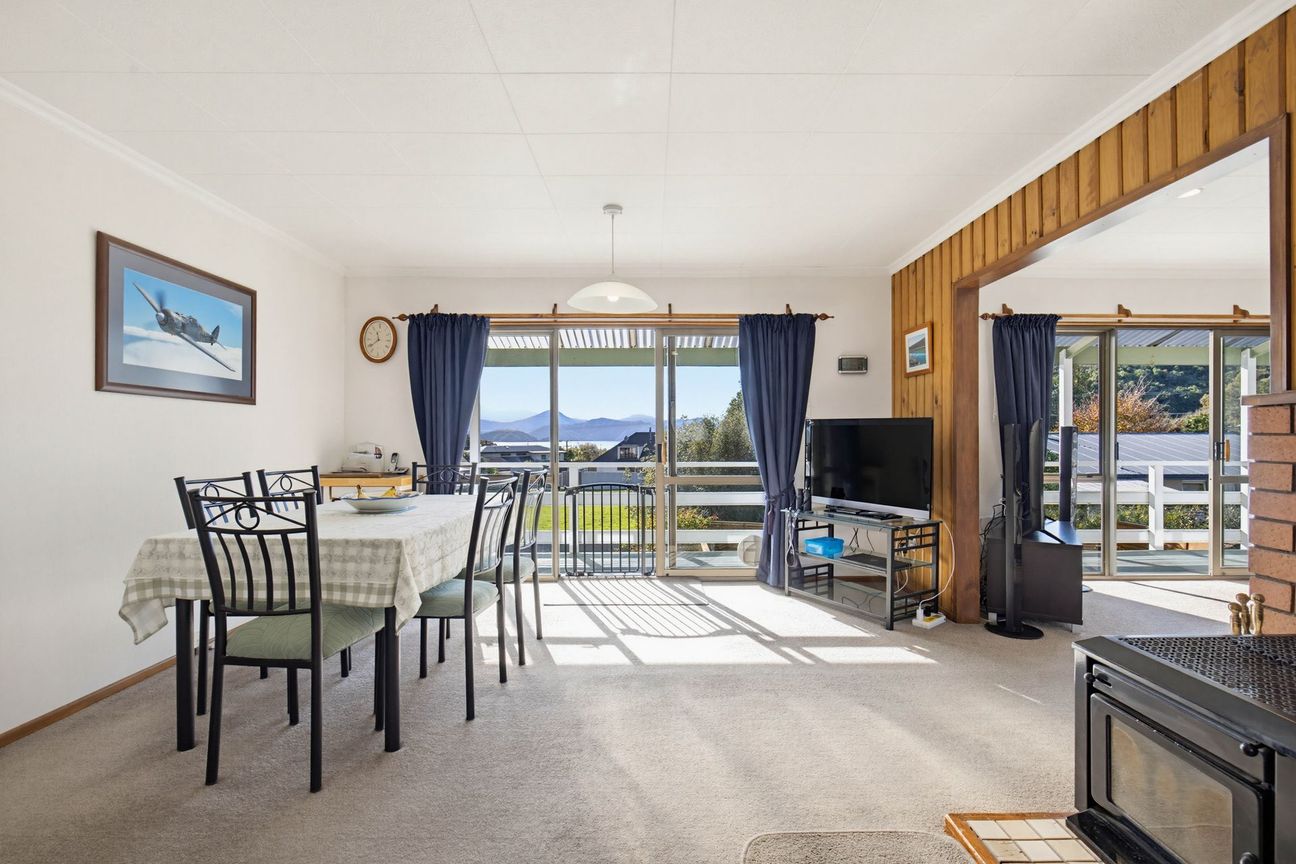 A family home in the heart of Waikawa - Bild 4