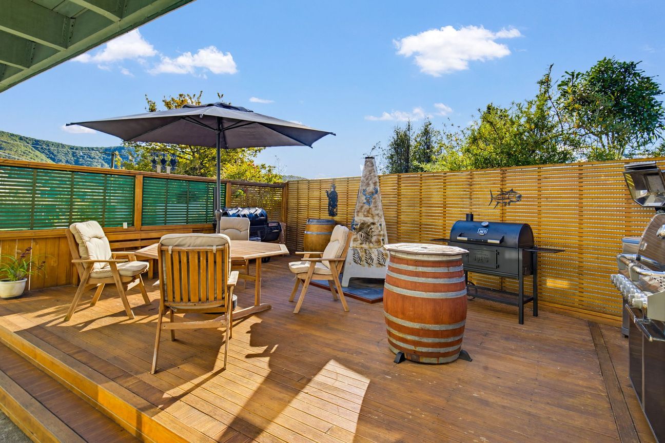 A family home in the heart of Waikawa - Bild 2