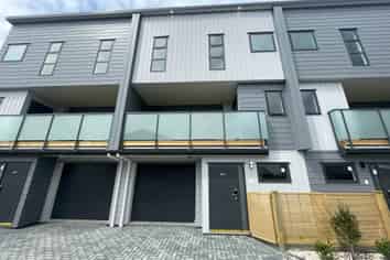 36E Takanini Road, Takanini