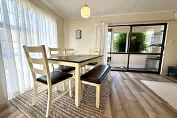 58 Bow Street, Raglan