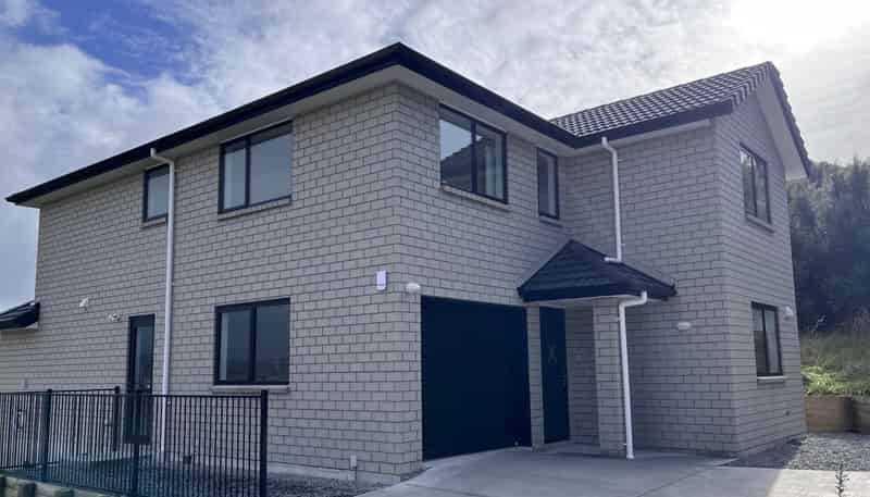 15B Tiriwa Drive, Massey