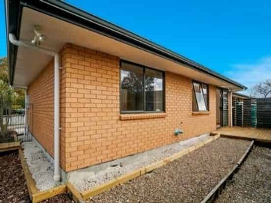 26B Lincoln Road, Henderson