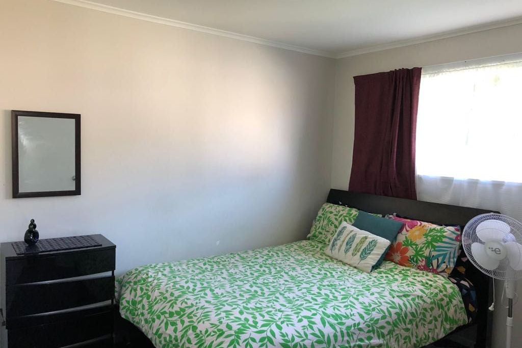 AVAILABLE NOW - Warm Two-Bedroom Waiwhetu Home - Fler